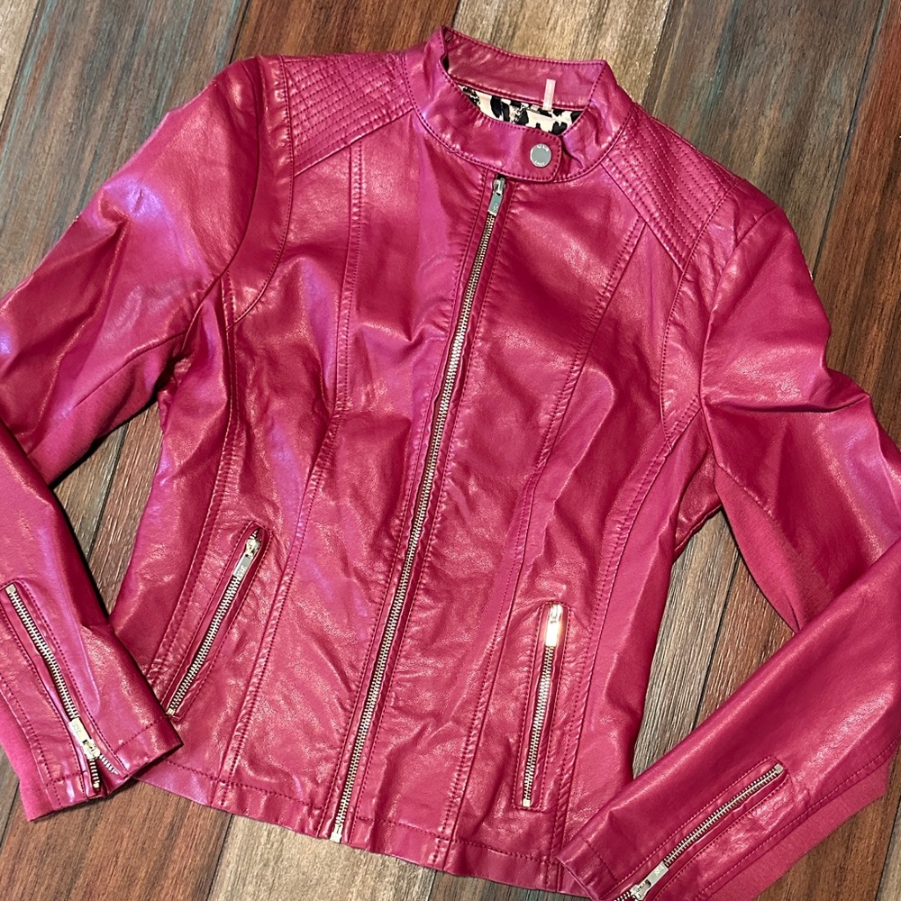Black Rivet Faux Leather Moto Jacket with Leopard Lining – XS